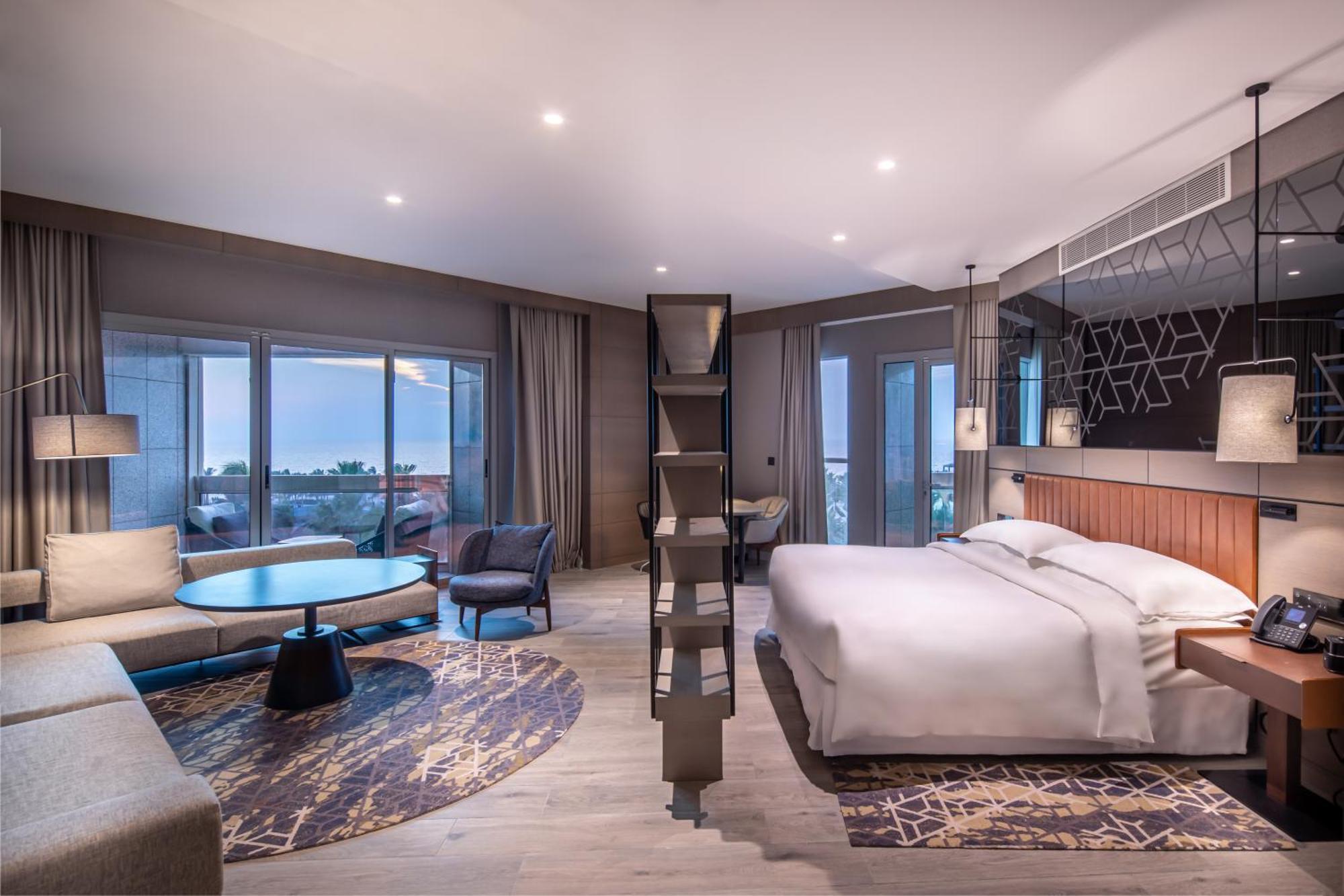 Sheraton Jeddah Hotel - Saudi Brothers Commercial Company Branch Eksteriør bilde A suite at the hotel